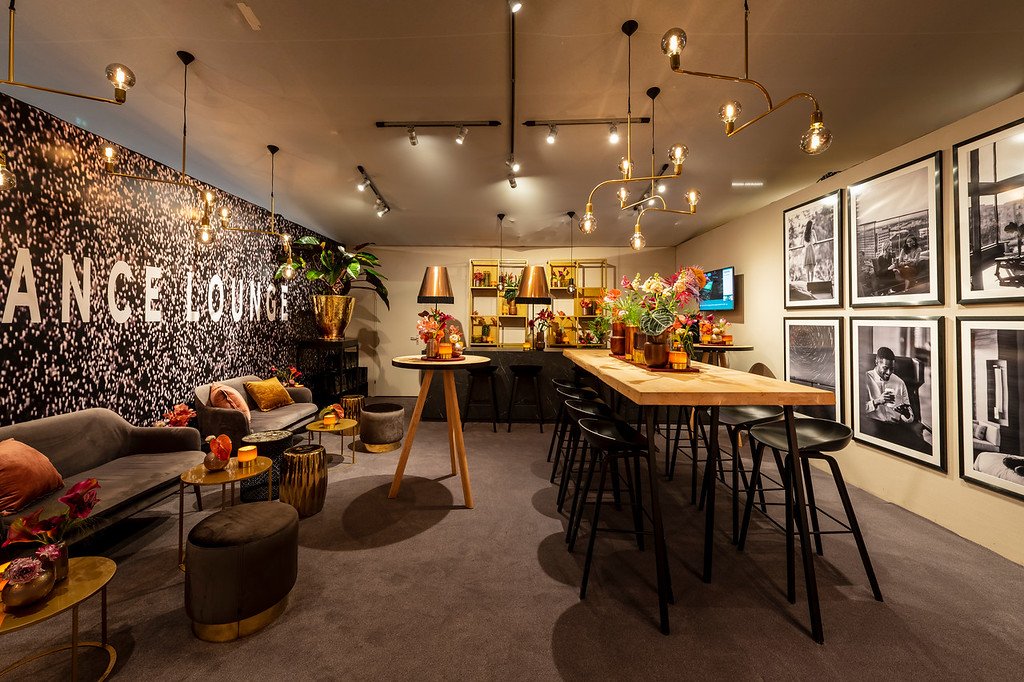 RdamMarriott's tweet photo. Als Official Tournament Hotel van het @abnamrowtt ontvangen wij onze gasten in deze prachtige Brilliance Lounge. Get inspired!✨ #TEDx #brilliancelounge #abnamrowtt #officialtournamenthotel #ahoyrotterdam https://t.co/tF2vSyx19P