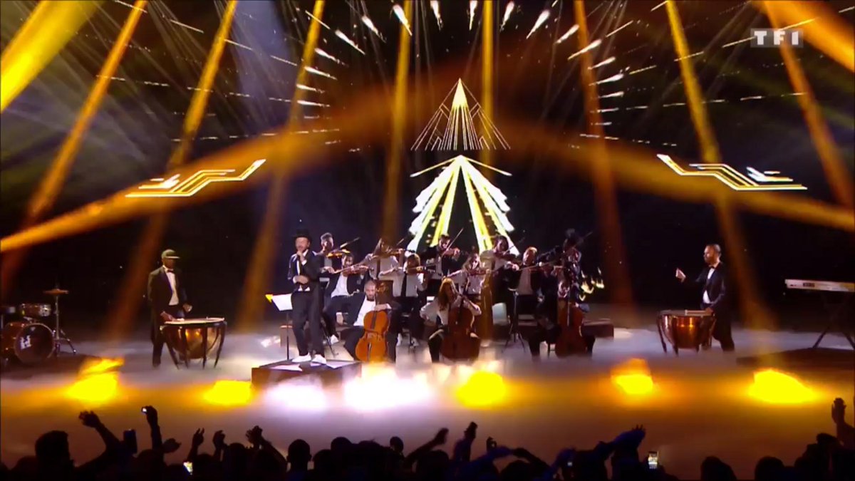 jdmprod_'s tweet photo. @WarnerMusicFR et @Mae_Officiel ont fait confiance à Joseph Di Marco pour la chorégraphie et la mise en scène du passage de Christophe Maé aux NRJ MUSIC AWARDS 2016 #jdmprod #choreography #dancers #show #NRJ https://t.co/sKhCVLwyLo