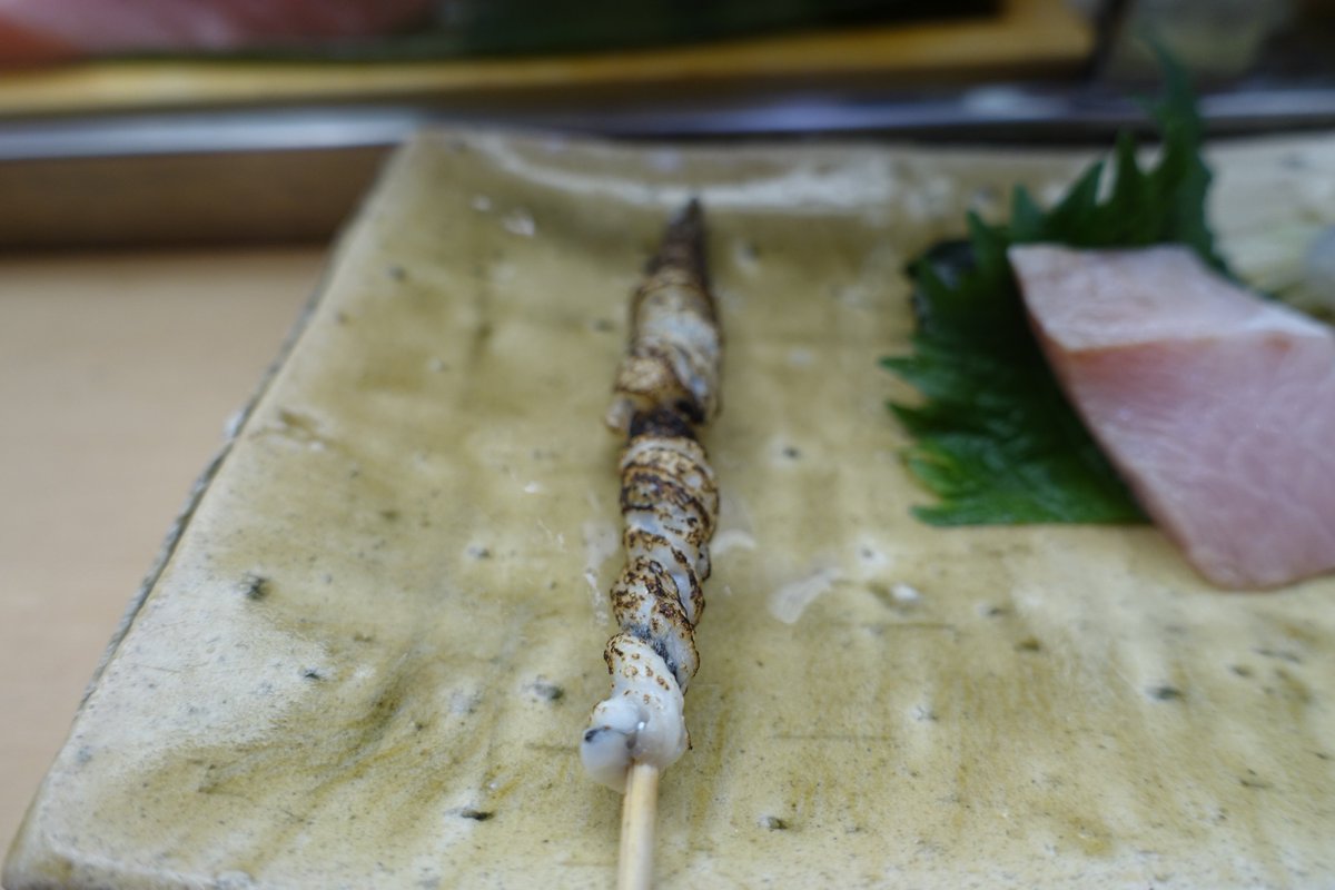 らくご天国 最後に京都の某店で ブリ サヨリの刺身 サヨリの刺身に付き物のサヨリの皮炙り メヒカリ唐揚げ ホタテ醤油焼き 美味いもん出してくれる
