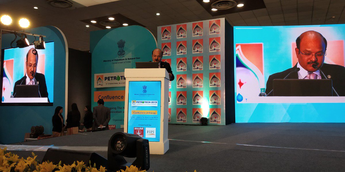 CDM <a href="/ONGC_/">Oil and Natural Gas Corporation Limited (ONGC)</a> Mr <a href="/Shashi_ONGC/">Shashi Shanker</a> addressing at the concluding session of <a href="/Petrotech2019/">Petrotech</a> at India Expo Mart,Greater Noida. 
#Petrotech2019 #ConfluenceOfEnergy