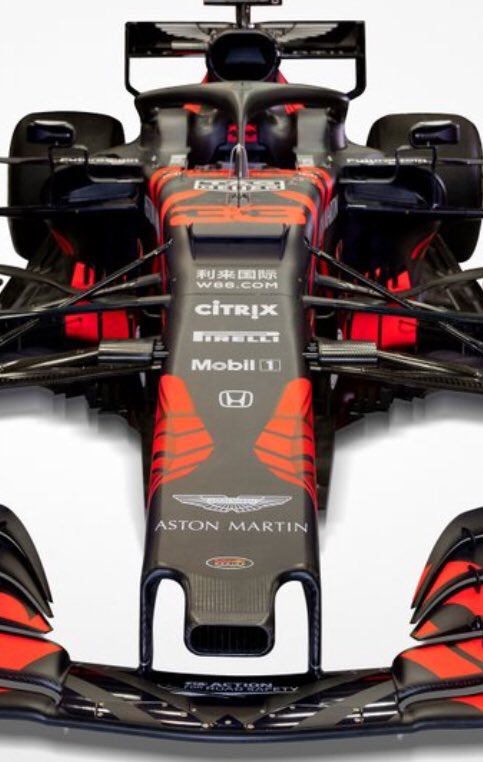 evitagp's tweet image. Modificaciones en el nuevo morro delantero del #RB15. @redbullracing show a new front nose #graining