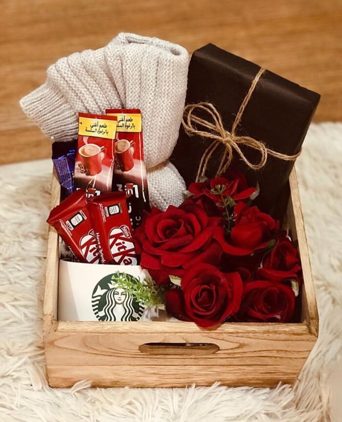 واخاف على قلبج من نسمة هوا🖤