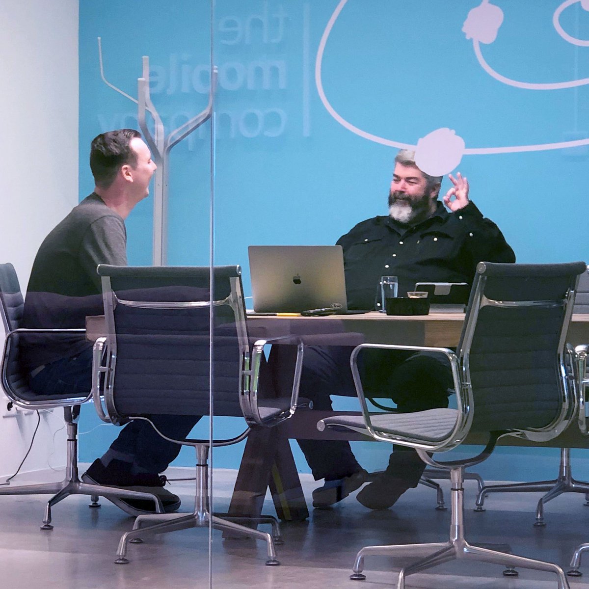 Backstage at one of our usability tests 💥 dive deeper into the topic and read how to set up your own testing lab with one of our most popular blogs of 2018: bit.ly/2SFLKzX