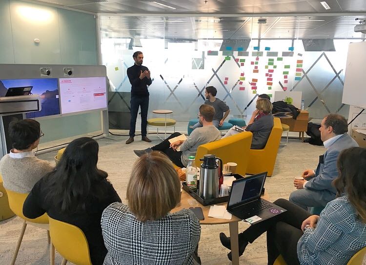 randomcoffeeapp's tweet photo. Une belle journée de lancement de #RandomCoffee à la Société Générale Insurance avec des échanges inspirants autour de la #TransfoDigitale ! Merci à @OphelieBader et @HuguesFourcade pour l'organisation de ce #kickoff riche en apprentissages. #RandomDay @SG_Assurances #SOGECAP https://t.co/KOlEpbunqD