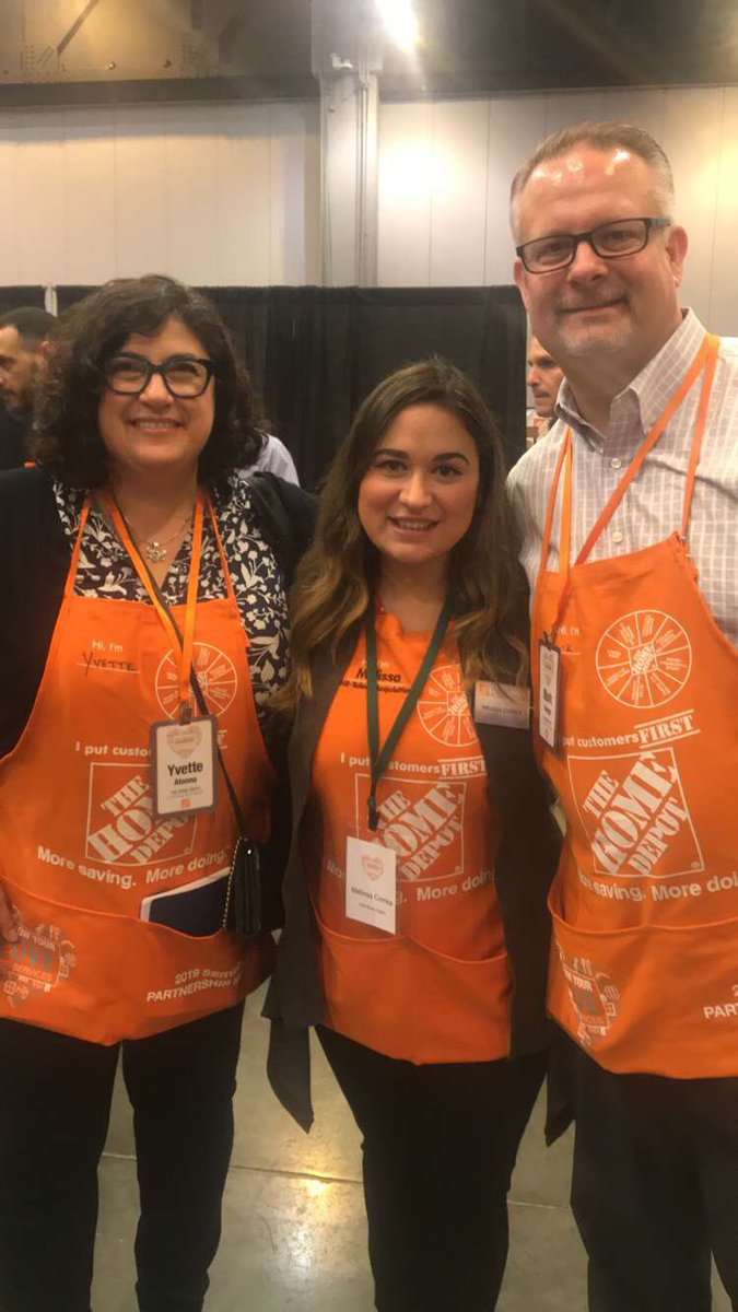 THD_MelCorrea's tweet photo. Shout out to my field leaders. Thank you for everything you do! It’s been such a pleasure working with the both of you! @y_atonna @mark_ghergo @HomeDepot #SPM2019 https://t.co/qg8iktQGFN