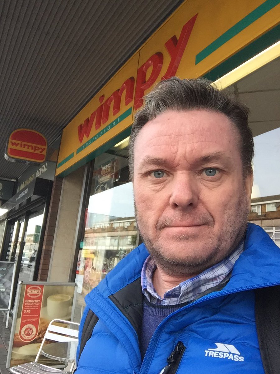 Stevenicholas3's tweet image. Look what I just came across, I didn’t know these still existed. #wimpy #theoldendays #backintheday #bringsbackmemories #welshartdirector #London