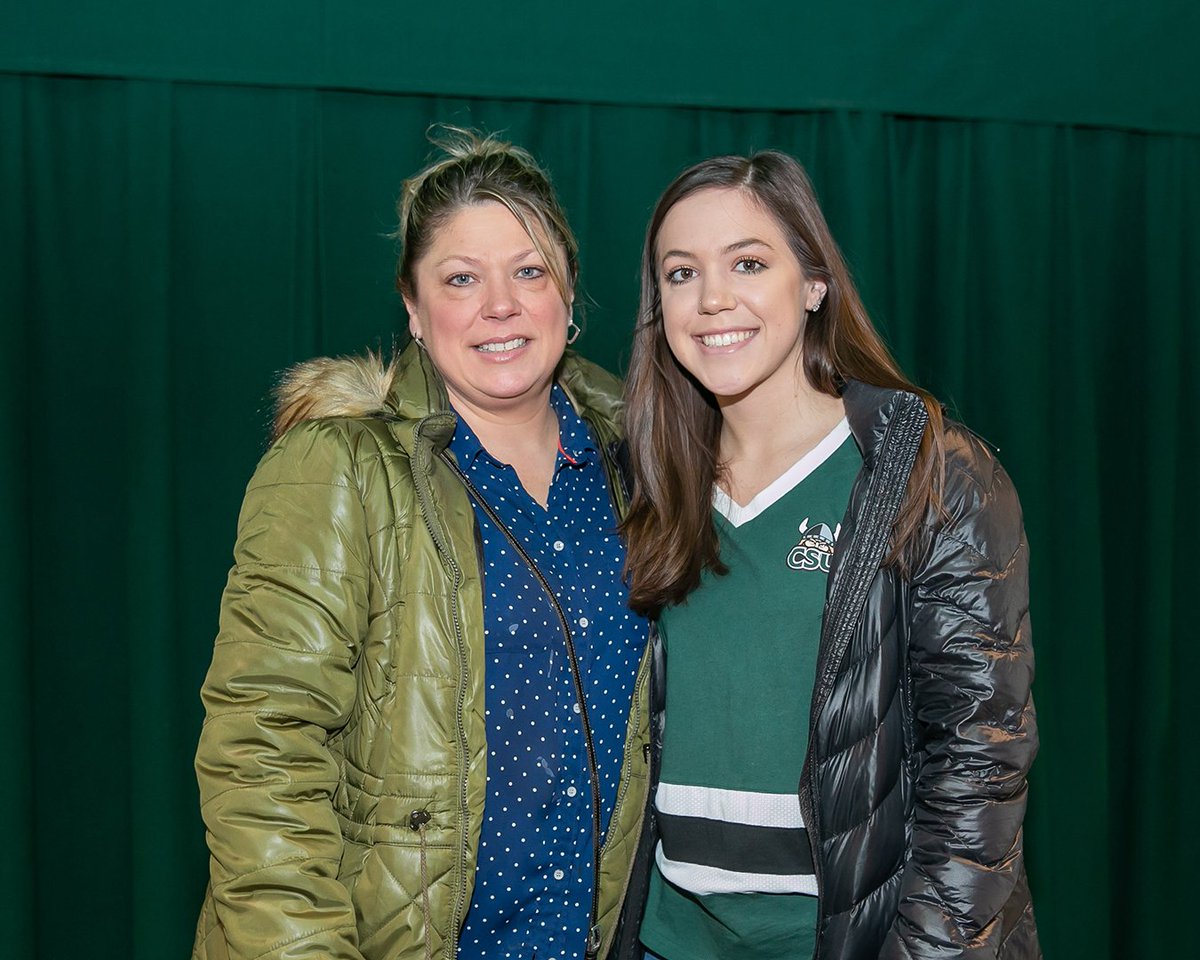 CLE_State's tweet photo. Family Weekend was so much fun! Check out more photos at https://t.co/vmkCXxIXUF.

#CLEstate | #ImAViking https://t.co/7PhpRtudWv