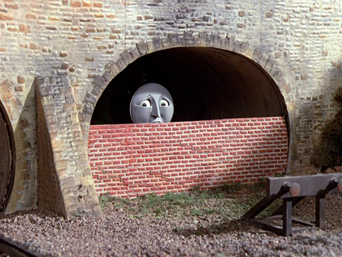 haveigotnews's tweet photo. As UK and France negotiate no-deal Brexit terms, latest pictures emerge from Channel Tunnel: https://t.co/lqT549P2B8