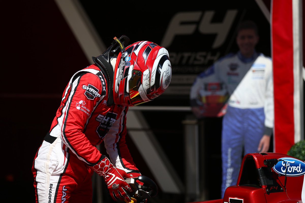 teamsharp89's tweet image. We are pleased to announce Jamie sharp will be racing with championship winning Dolan motorsport this year in FF1600 national its another chapter in Jamie’s career, exciting times we’re looking forward to racing some of the most competitive single seater drivers in the country.