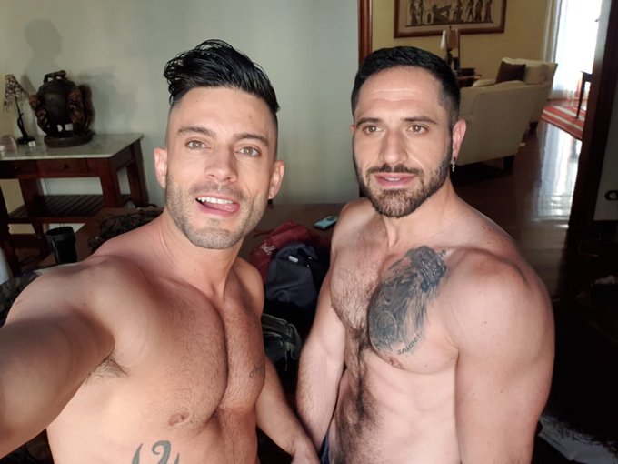 Hoy de nuevo grabando ? con   @andystaroficial @AndyStarXXX @BaironHellXXX para @kristenbjorn un gran