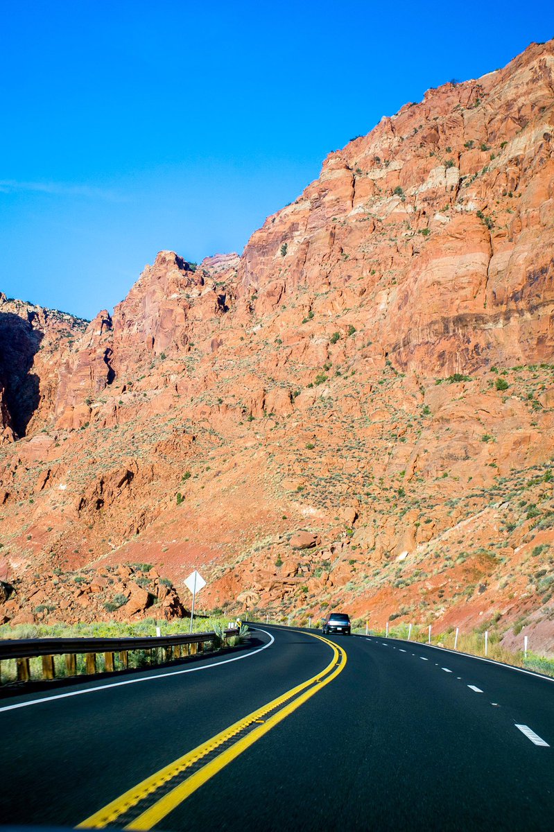 troma0's tweet photo. Hump day holiday planning is a thing, right?  🐫✈️🌿🚘 ⁣
⁣
📍 Bitter Springs, AZ⁣
📸 Nikon D5300, 18-140mm@35mm, 1/200, f4.2, ISO100⁣
#️⃣ #bittersprings #arizona #iloveusa #roadtripusa #travelamerica #traveltheusa #usatravel #usatrip #usroadtrip #visitusa #usaroadtrip ⁣
#us89 https://t.co/uSJ4HFMRV7