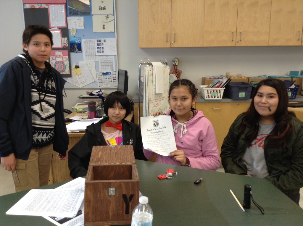 MsKClass's tweet photo. Tell Tale Heart breakout success! Communication, creativity, collaboration, literacy skills &amp; critical thinking. @Exshawschool @MountainEdu https://t.co/pgfJF1nufn