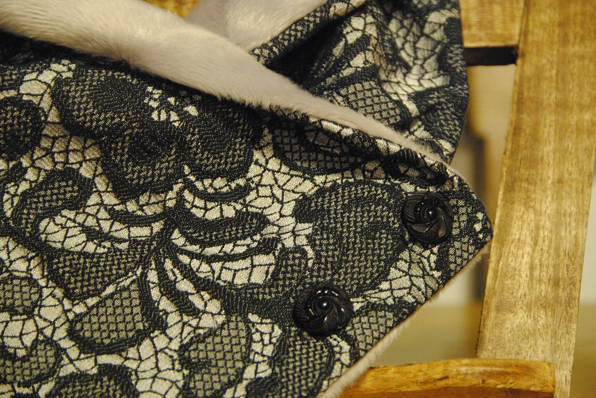 CariciasIn's tweet image. Y mañana, San Valentín...

#CariciasDeInvierno #WinterOutfit #cuellos #Cantabria #handmadegifts #regalosoriginales
#complementos #moda #fashion #accesorios #style #hechoamano  #handmade #tendencias #regalos #look #mujer #tiendaonline #trendy #love #tendencia