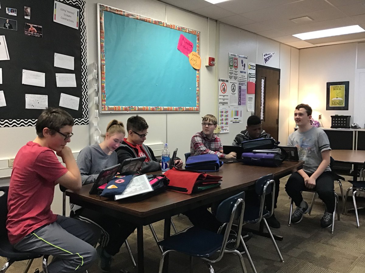MsClasen's tweet photo. My class loves quizlet live for vocabulary review! https://t.co/DzIC4SO1o7