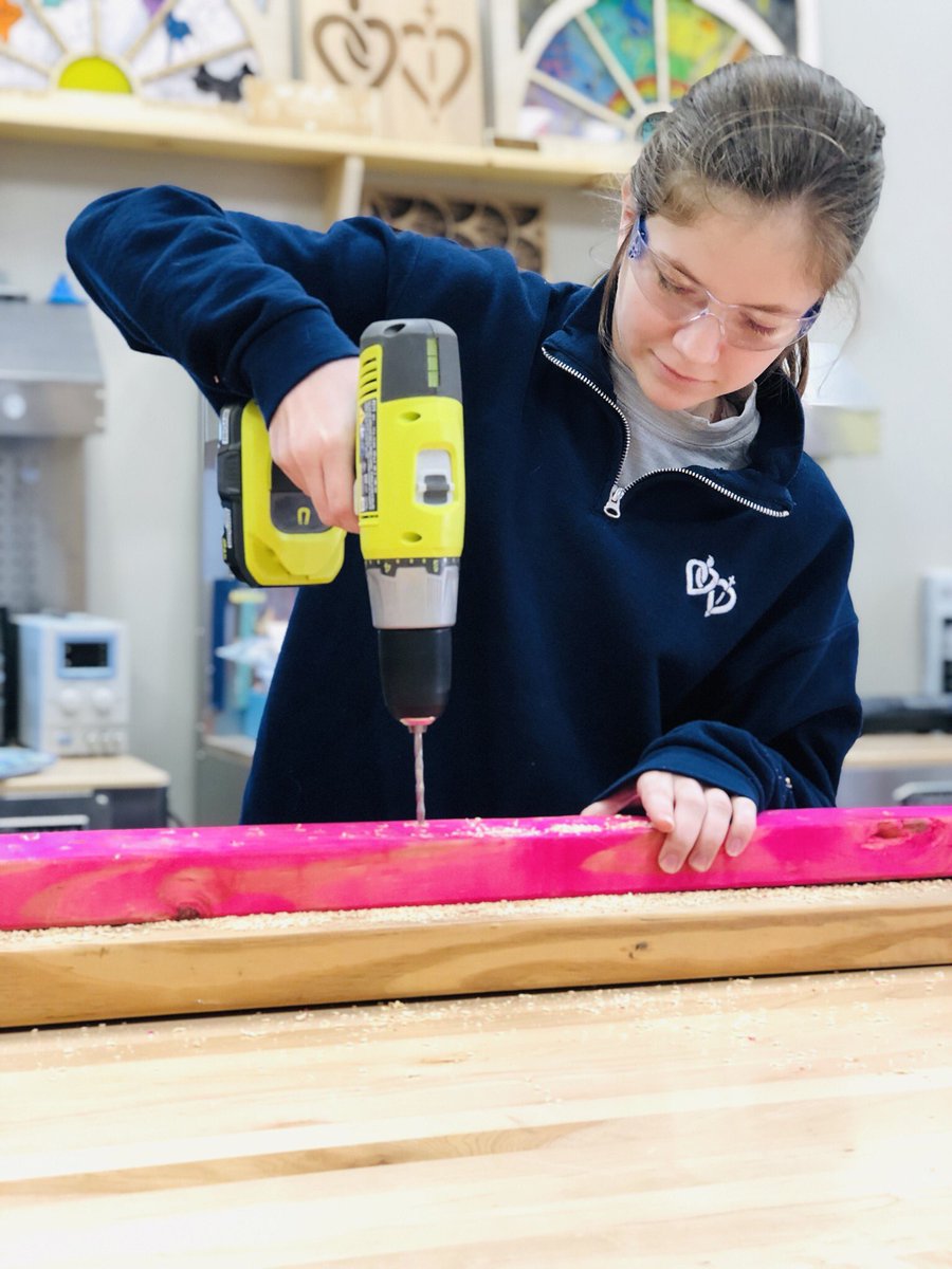 Nicole_Janz's tweet image. It’s a powerful day in 2nd Prep! #ashrosary #6thgradebuildproject @ASHRosary