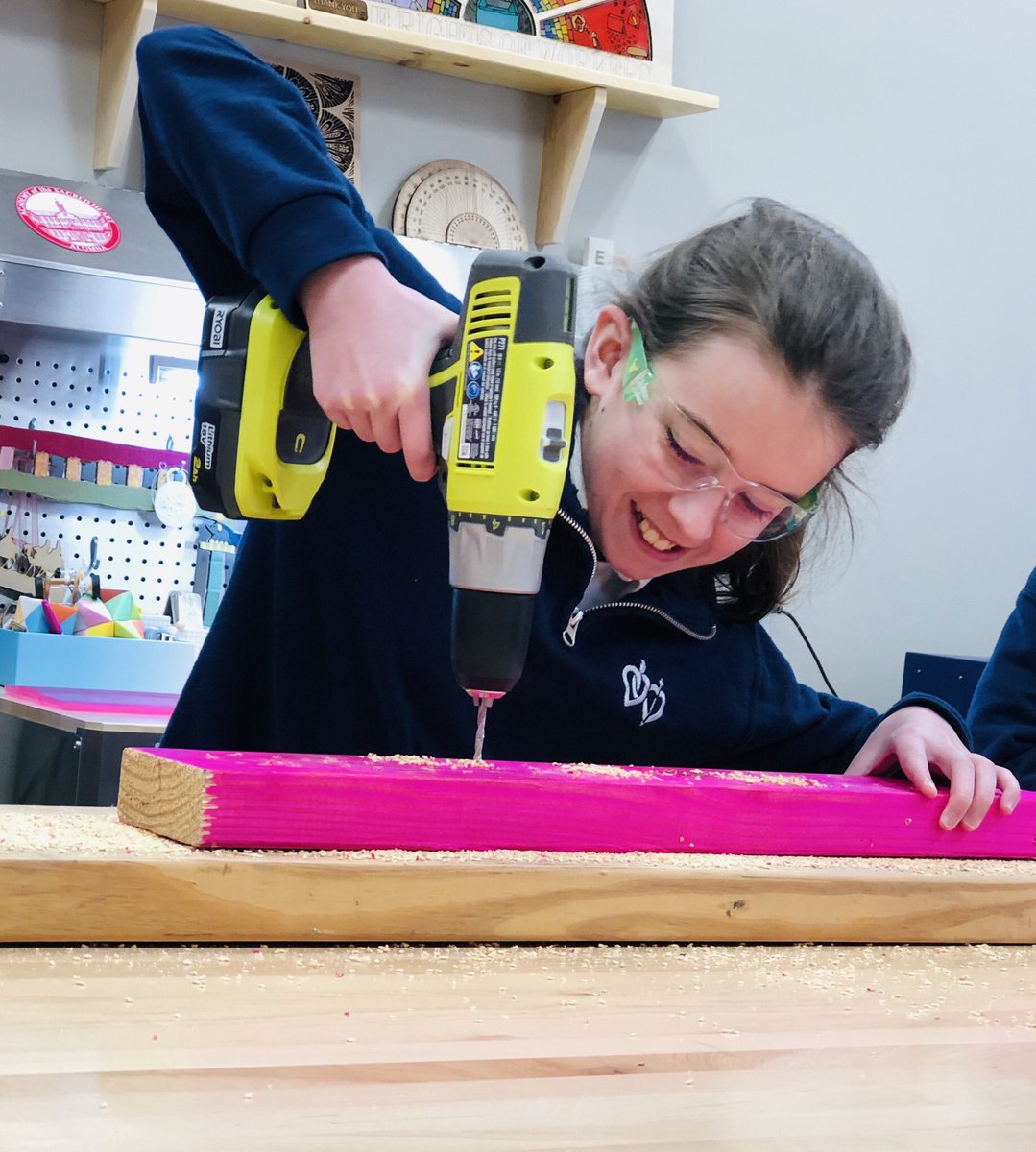 Nicole_Janz's tweet image. It’s a powerful day in 2nd Prep! #ashrosary #6thgradebuildproject @ASHRosary