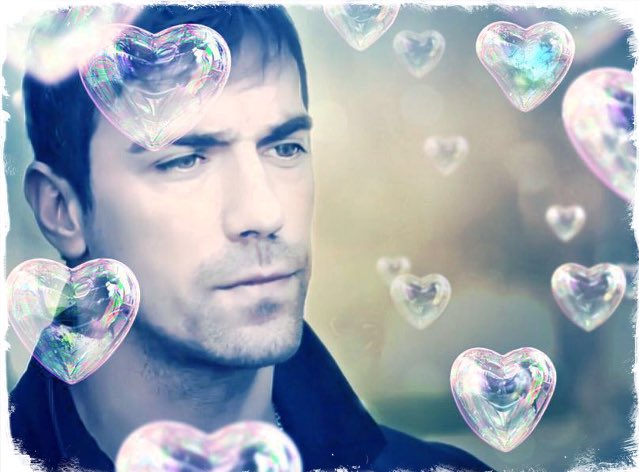 layla70249175's tweet photo. @DianaDogaruDi @ibrahimcelikkol Nice mutlu yaşlara 🎈🎉🙏.                 @ibrahimcelikkol  ! 🎉🎉❤
İbrahimÇelikkol 
#İbrahimÇelikkol 
#KralİboDoğumGünü https://t.co/NLpzyeCI8R