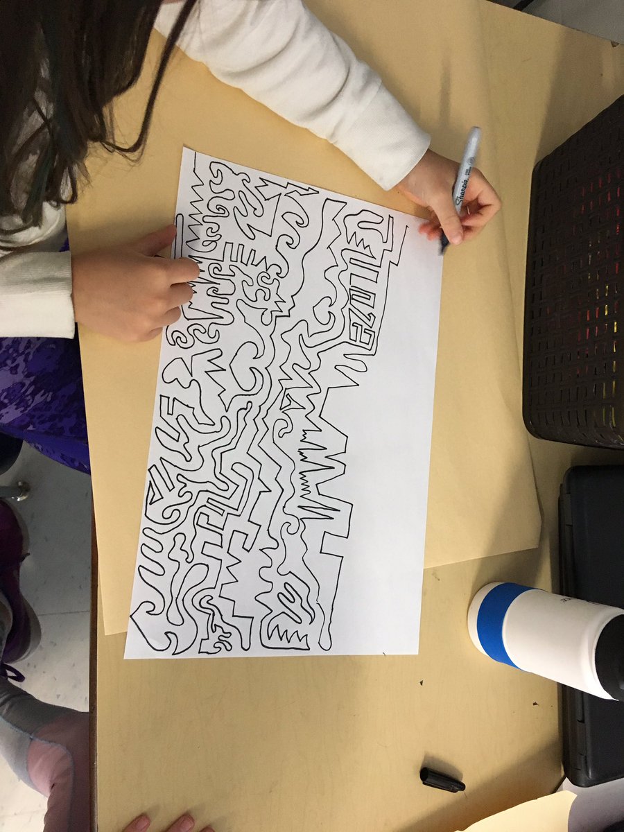 Kindie146's tweet image. We’re taking a line for a walk! Stay tuned for the finished colour masterpieces soon. #linedesign #elementsofdesign #artmatters @Minesingtweets #scdsb