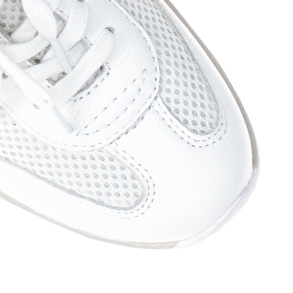 rolling soft trainers