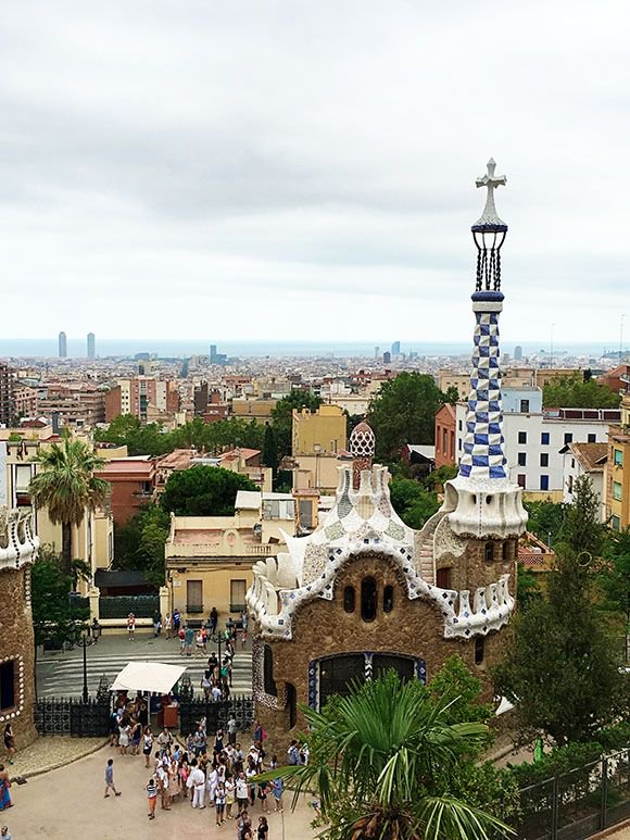andreafellman's tweet image. What to do in Barcelona with kids! buff.ly/2WNdTnJ / #barcelona #barcelonaguide #wanderlustliving #tt #familytravel #takethekids #spain
