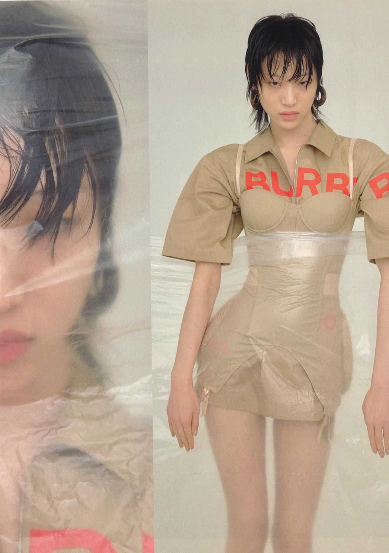 Burberry auf Twitter: "Sora Choi wears 'Kingdom', Riccardo Tisci's  #BurberrySpringSummer19 collection in the February issue of Harper's Bazaar  Korea… https://t.co/B1v4xHNhG5"