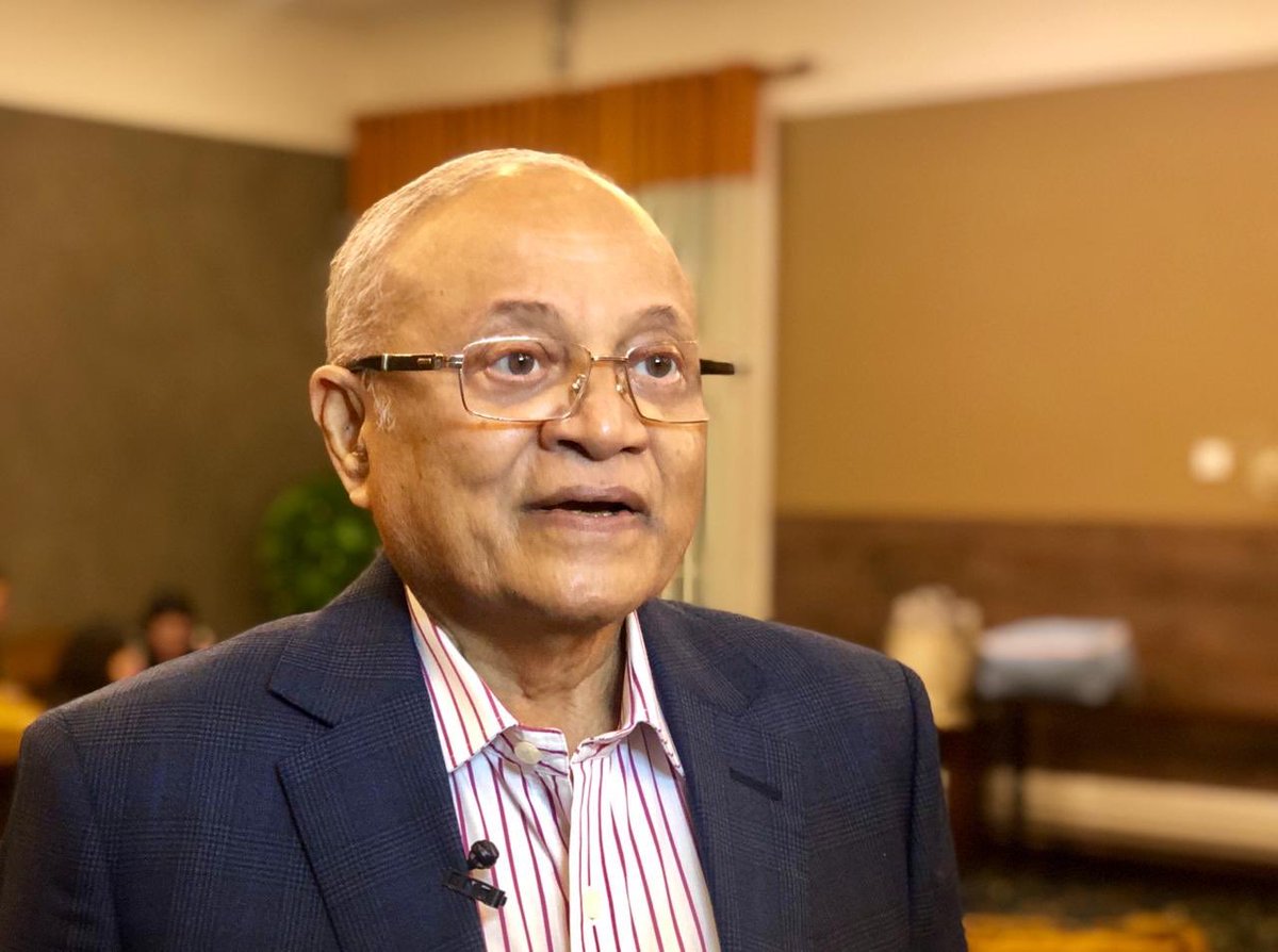 Allaamaa Raees Uz. <a href="/maumoonagayoom/">Maumoon Abdul Gayoom</a> Malaysia ah kurahvaa dhathurufulhugai, Raeesuljumhooriyaa <a href="/ibusolih/">Ibrahim Mohamed Solih</a> ge haassa sity fulheh Malaysiage boduvazeerah rahdhukurehvumah vany hamajehifa.