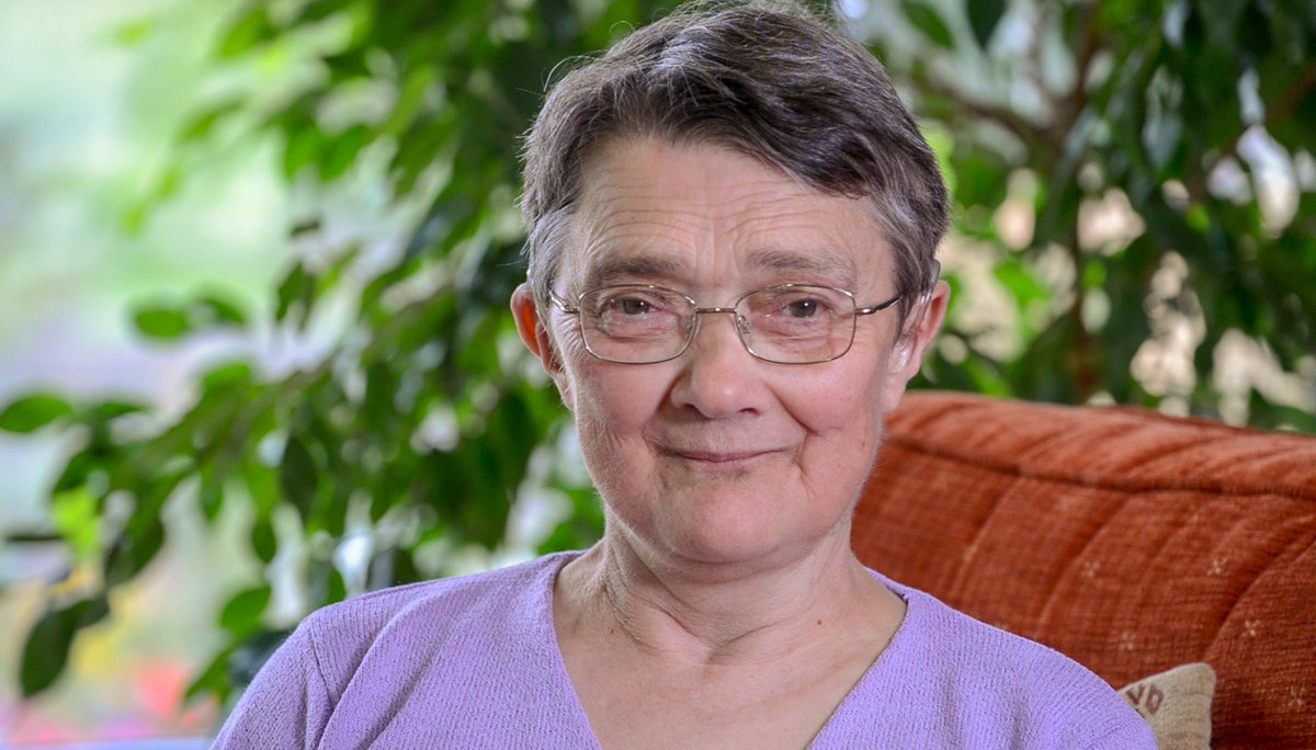 ClanNow's tweet photo. Gladys shares with us how CLAN has been there for her in both Orkney and Aberdeen thanks to your support - https://t.co/B2SUWQSNZk To help us to continue to be there for people like Gladys you can donate ยฃ5 by texting 'CLAN18 ยฃ5' 70070 #Hydrasun #ThinkCancerThinkCLAN https://t.co/icGd2RajcI
