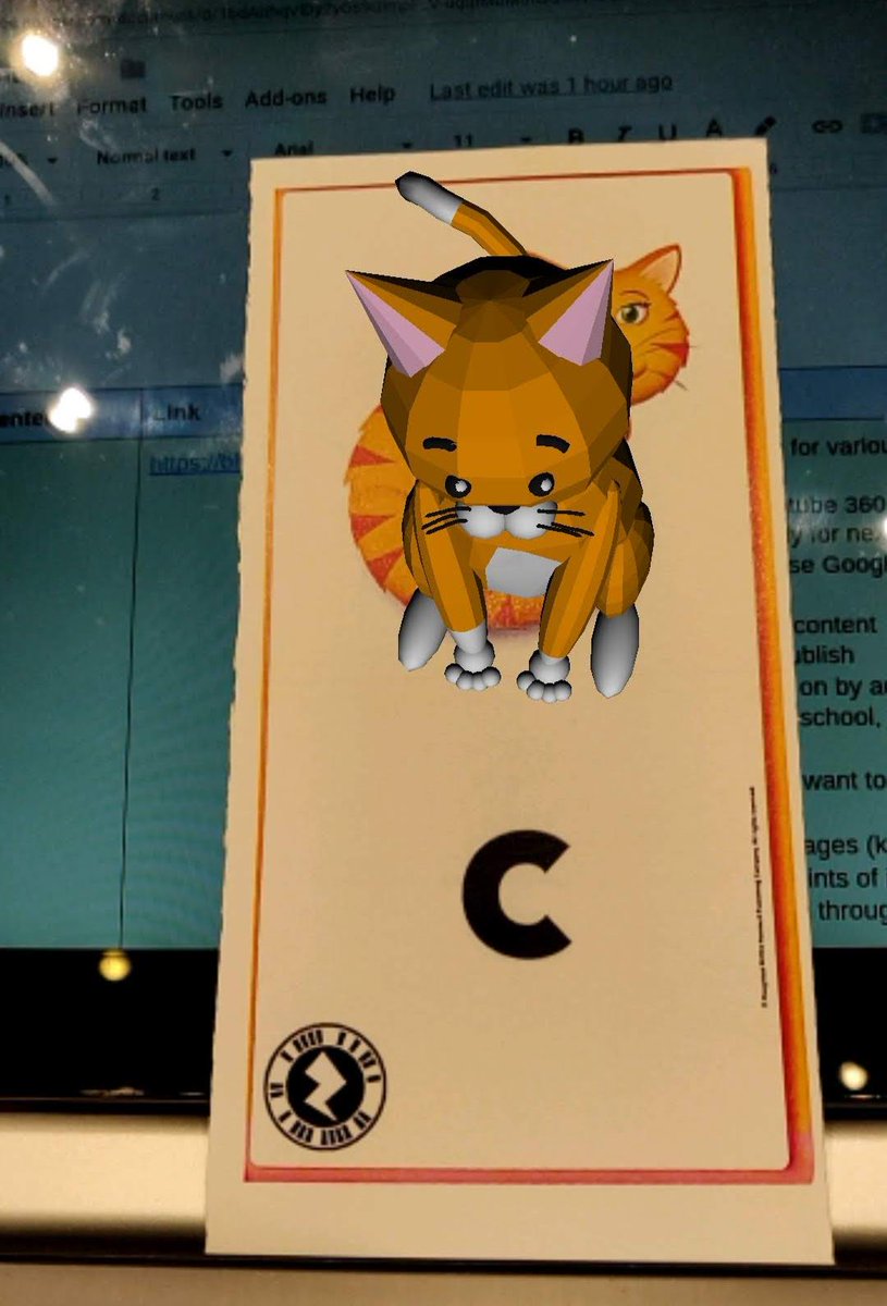 A little pre-session fun with augmented reality and a sick 90s music playlist. #tlc #mmmbop #informer #nodiggity @awall777 #METC19