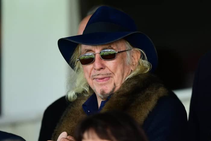 bloomfield_road's tweet photo. Don’t let the door smack you on the arse on the way out you disgusting rapist scumbag.

#OystonOut https://t.co/JP2pQlnhGM