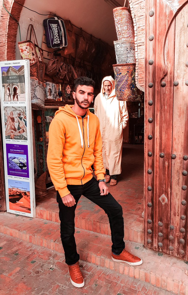 كن مع الله يكون معك ♥
#Love #ootd #styleblogger #fashion