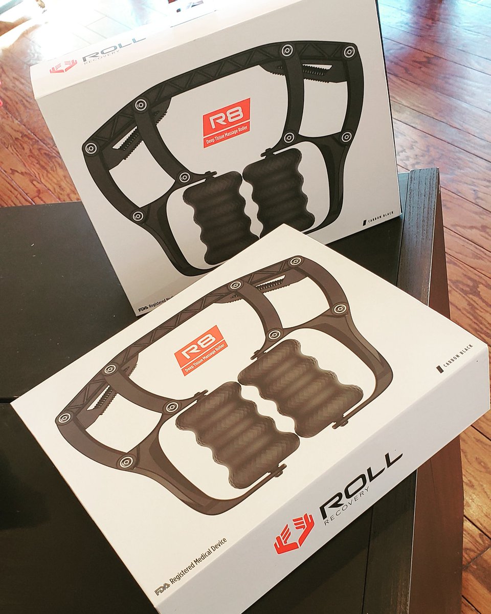 UrbanTriGear's tweet photo. New R8 Roller is in!
#r8 #recovery #roller #roll #massage #athlete #muscle https://t.co/636hmWcYha