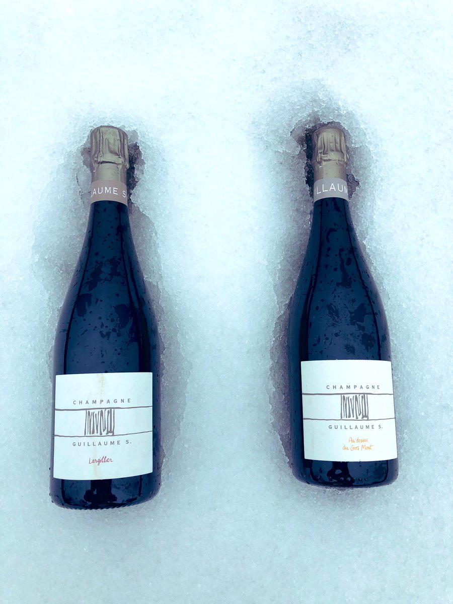 fizzwarrior's tweet photo. Snow + Champagne = Good Times.  When that Champagne is from Guillaume Selosse it becomes a great time.  Wonderful bottles of 2012/2013 Largillier Pinot Noir and 2008/2009 bottle of Au-dessus du Gros Mont Chardonnay.  

#Selosse #GuillaumeSelosse #Cramant #VillesurArce #Largillier https://t.co/f1l03L0LPC