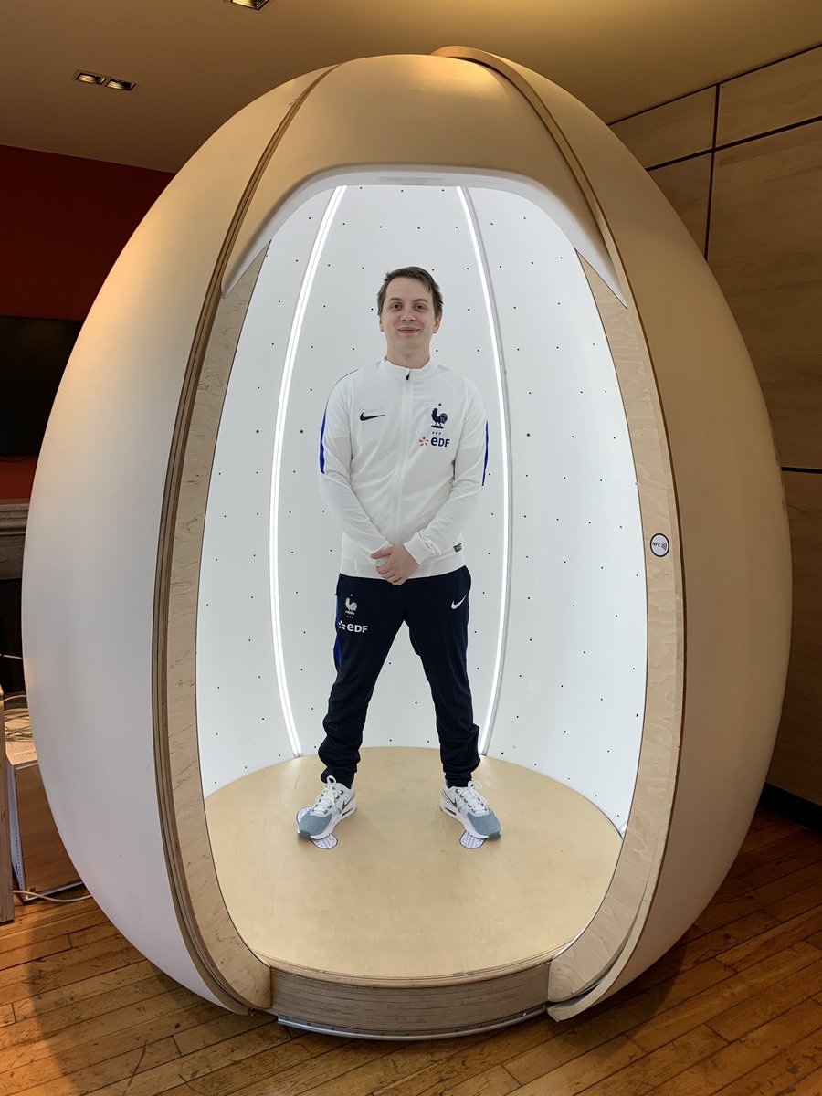 JFR91's tweet photo. Destination l’espace pour la sélection @efootdefrance ?
#Avatarisation
#Futur https://t.co/7ZFiFa2IYg