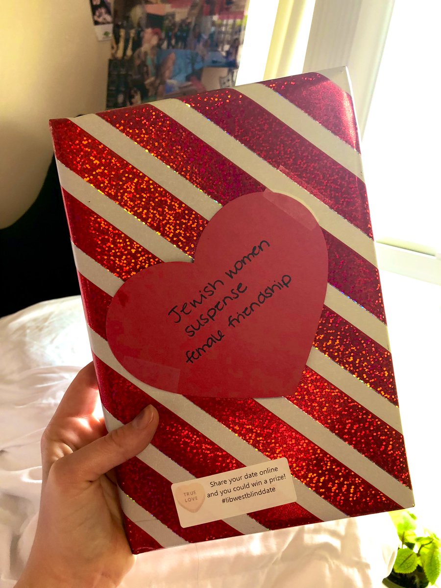 courtywalsh's tweet photo. #libwestblinddate so excited to fall in love!! 🥰 https://t.co/PDVytCTh9u