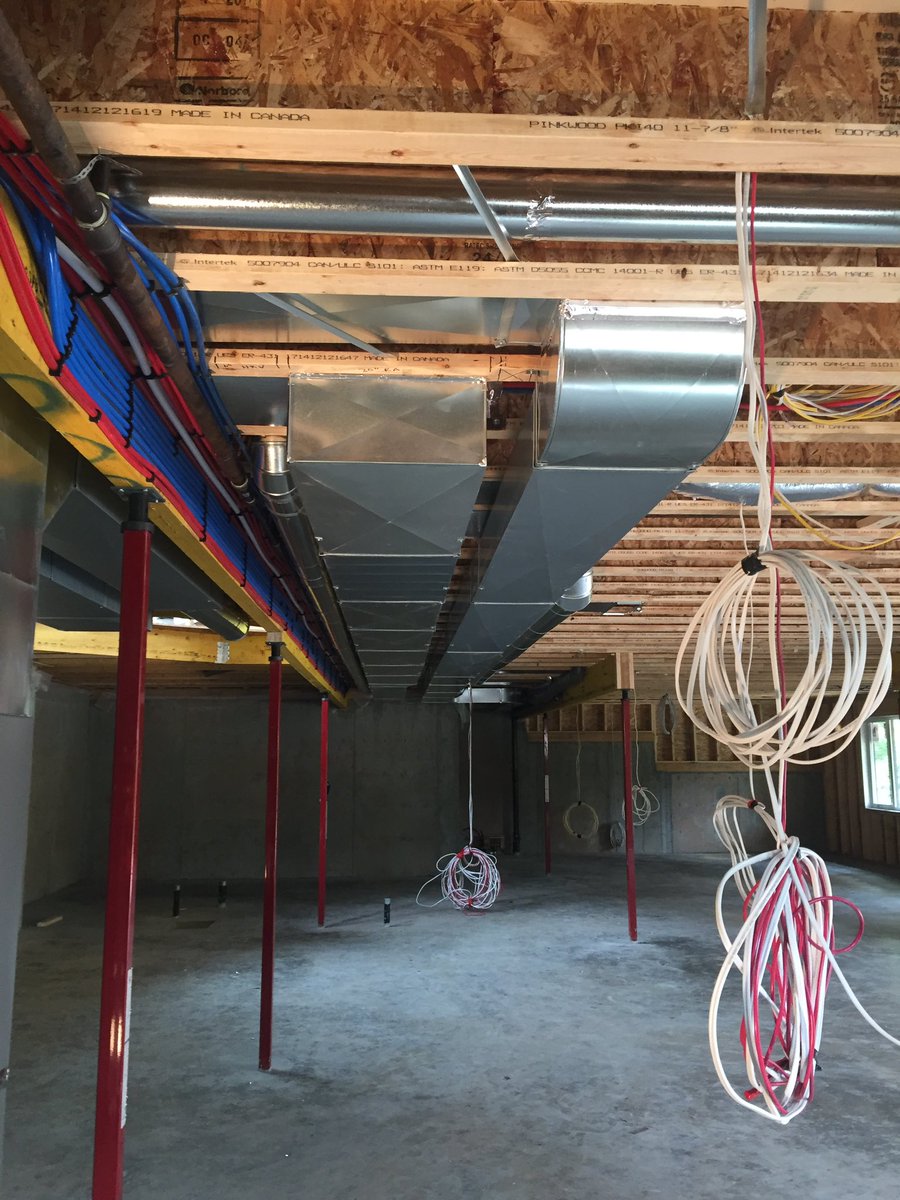 That’s some nice looking duct!! <a href="/klesair/">Kles-Air Mechanical</a> #klesair #klesairmechanical #lacombeheating #lacombehvac #lacombefurnacerepair #furnacerepair #newfurnaceinstall #lennoxfurnace #lennox #residentialhvac