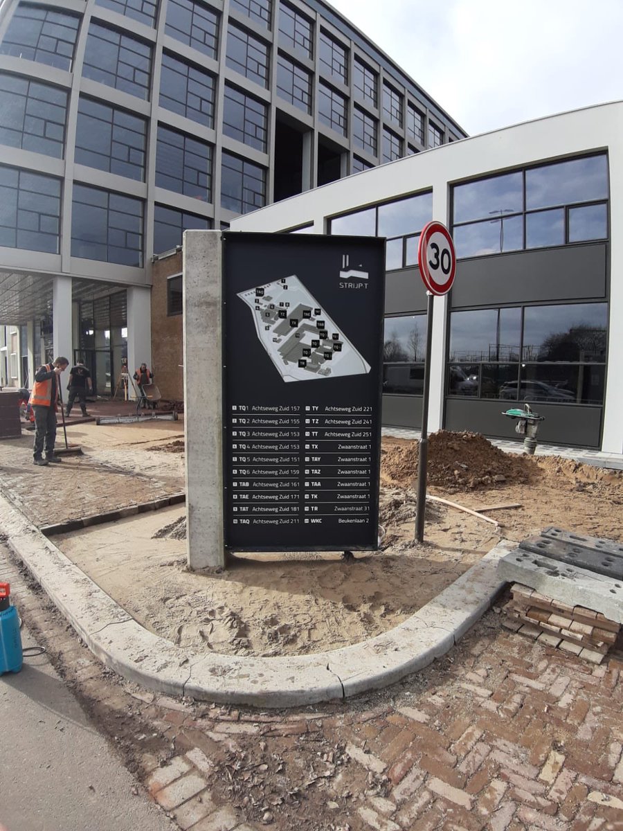 Geplaatst op Strijp-t