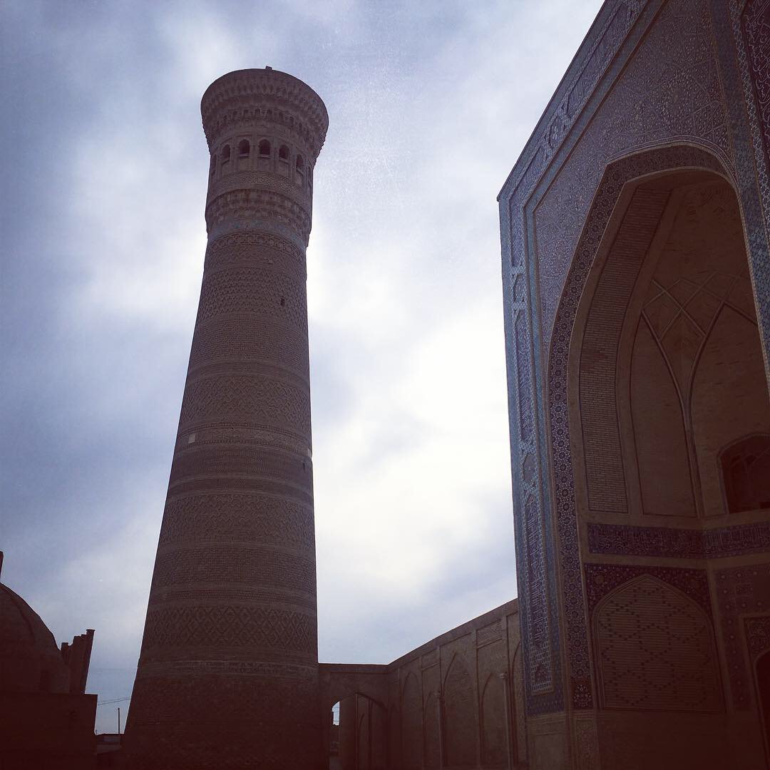 RussiaWandering's tweet photo. Enjoy Bukhara’s stunning architecture 
#WanderWednesday https://t.co/6eJITMgtTQ