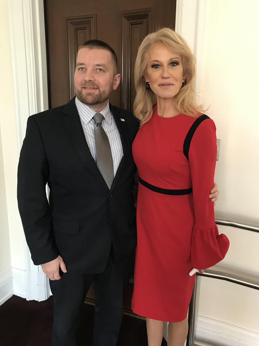 WIChamberExecs's tweet photo. .@WisconsinMC's Senior Vice President of Government Relations @ManleyWMC with @KellyannePolls, Counselor to the President during the #WIDCFlyIn event! https://t.co/i4EYl6S9D3