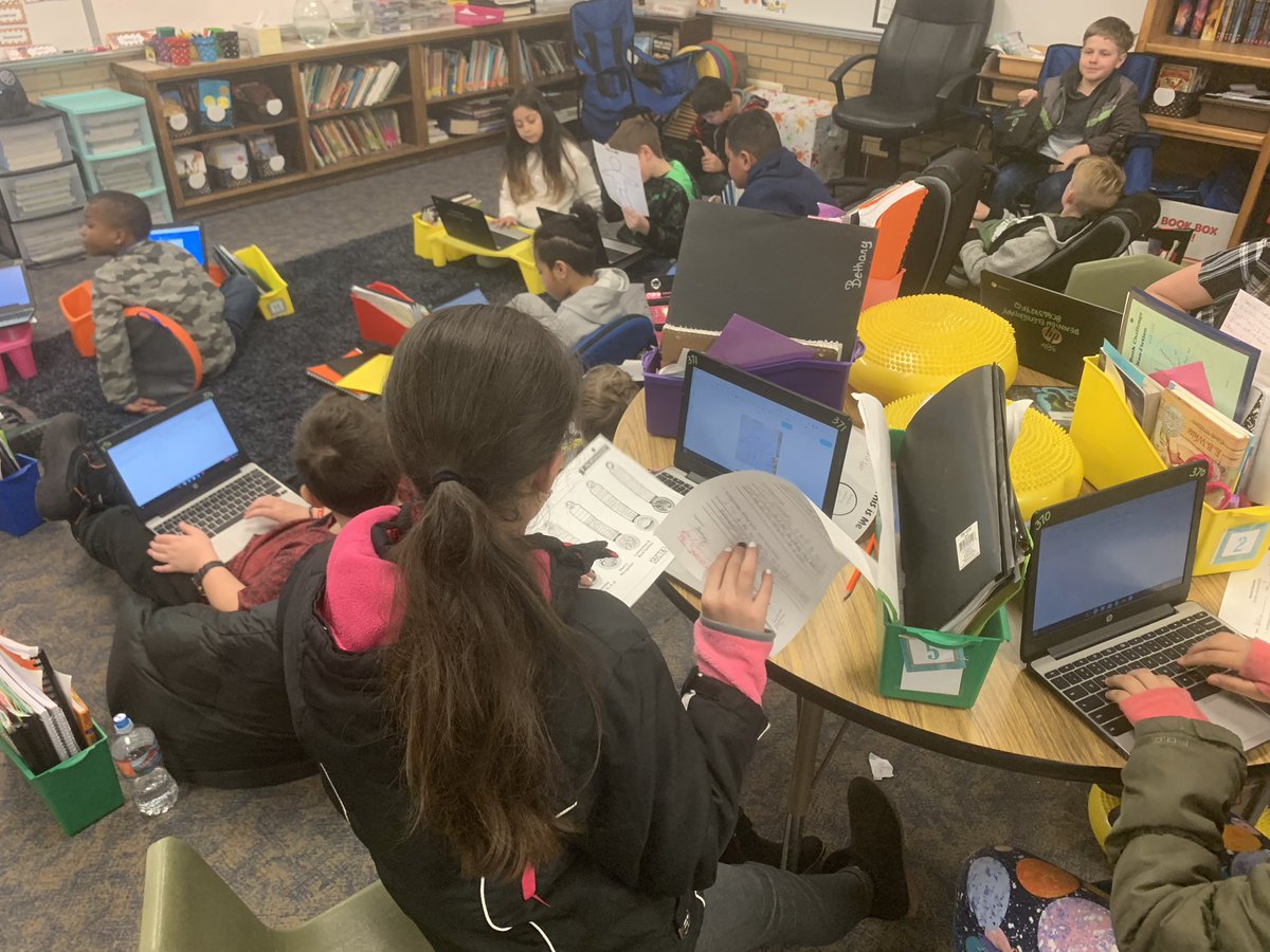 tackytechy's tweet photo. #graniteedtech @ClassDojo @EdTechGSD  Did you know that Class Dojo has a secure and FREE student portfolio option! Parents can even view their child’s portfolio! https://t.co/vbGCwHX6YK