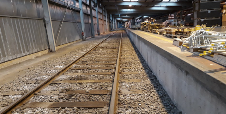 parcsdactivites's tweet photo. #Plateforme #logistique de 65.000 m² à #vendre ou à #louer en Moselle à proximité de l'A31, de l'Allemagne et du Luxembourg. 72 portes de déchargement dont 68 quais niveleurs et 4 rampes. Plateforme aux normes #ICPE 1510. Pour en savoir + https://t.co/K7faGklin6 @MAttractivite https://t.co/XfOznslE6k