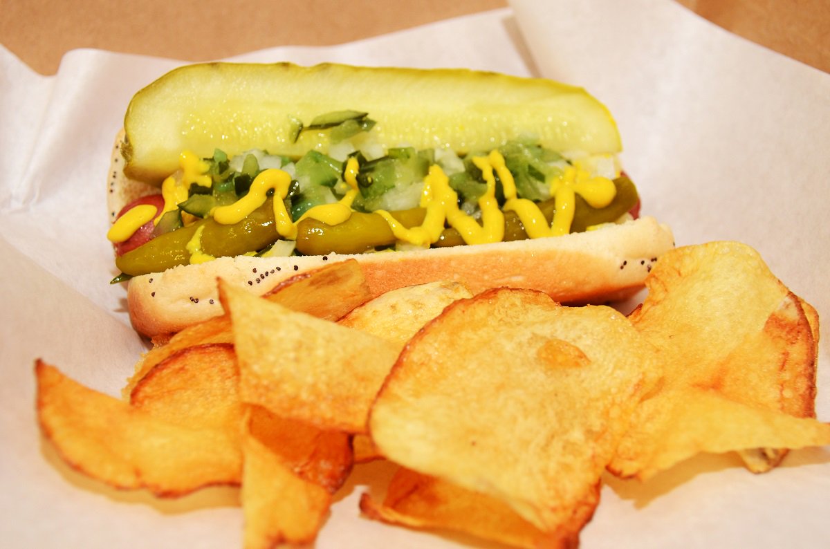 CornedBeefFctry's tweet photo. Chicago is a baseball kind of town, and with Pitchers and Catchers reporting to Spring Training, there's no better time to grab a couple of Hot Dogs and get in game shape for the season! Get one for $5 or go with the Double Play and get 2 for $7! 
#CBFChicago #ComeSitWithUs https://t.co/CT8d4m5XjX
