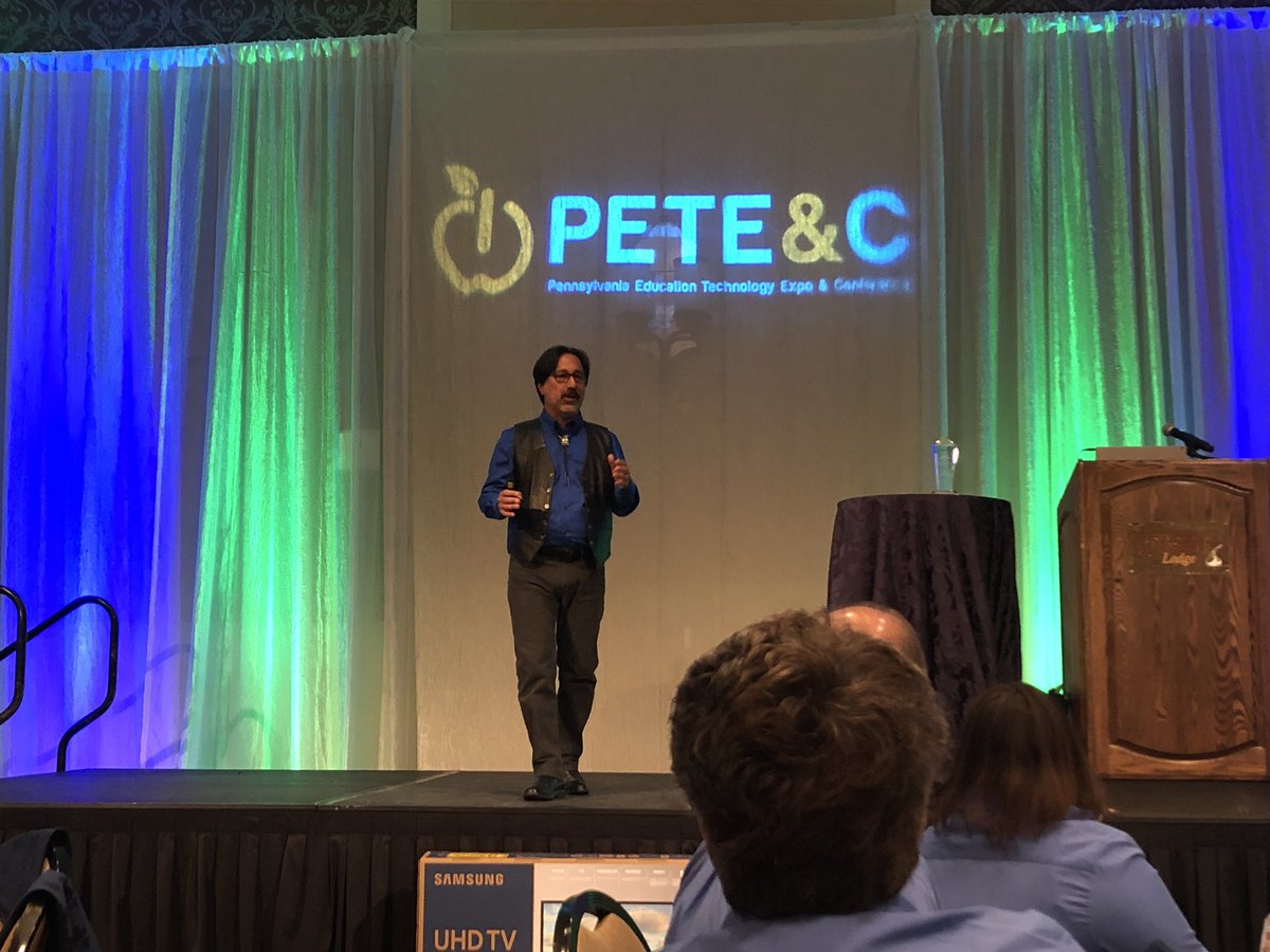 MrsHallidays4th's tweet photo. Closing #PETE19 with closing keynote by @falconmaster @SparePartsMovie thanks for the inspiration! https://t.co/lo1CDxDvAA