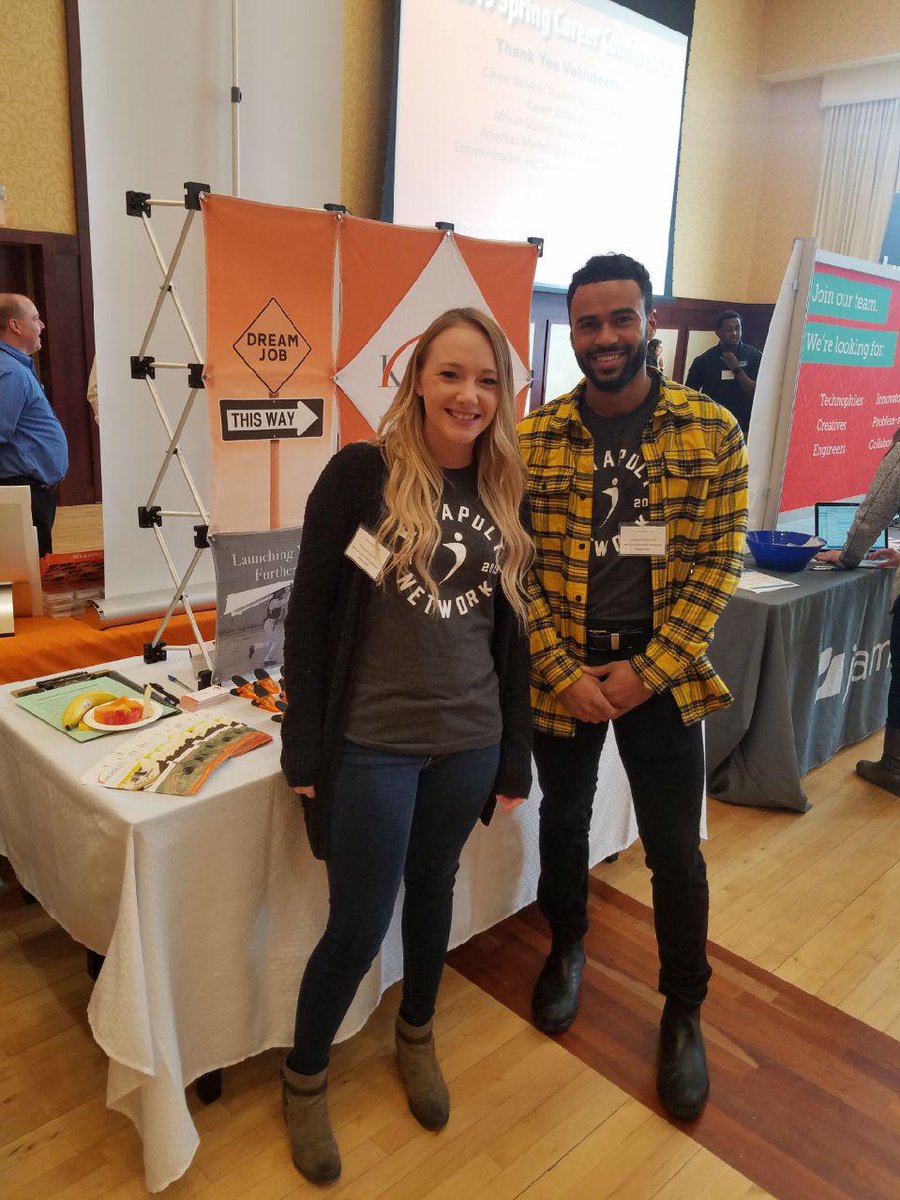 KatapultNetwork's tweet photo. Unsure of your post-graduation plans? See #KatapultNetwork until 2pm @UWEauClaire for the @UWECCareers #careerfair! https://t.co/tSiuifK0GR