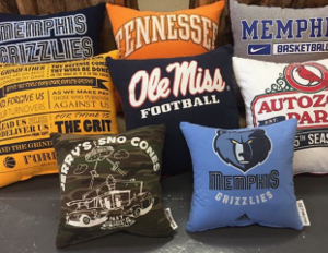brandontalk's tweet photo. I talk to @pillowtees CEO Chris Porter about business and life in #Memphis in @blackenterprise. 
https://t.co/AKwgTbIkpR  #blackenterprise #pillowtees #smallbusiness #entrepreneurship https://t.co/CoPzFeHoFk