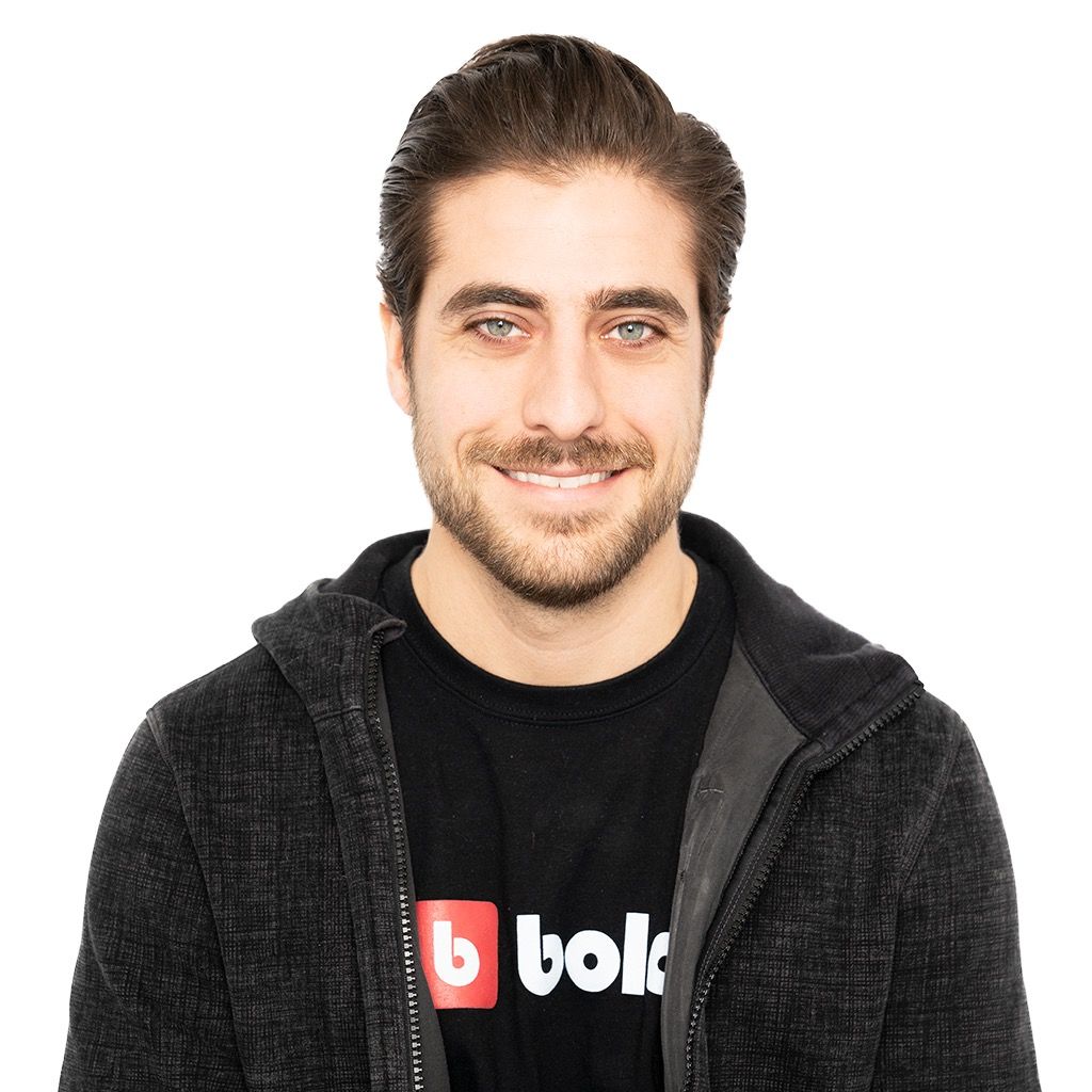 StuClarkCentre's tweet photo. Have you met Christos? Christos is the Venture Coach at the Stu Clark Centre who can help you at any stage of an idea or with an existing business! No matter how big or how small, he can help! Stop by our office any Wednesday to take advantage of this FREE service! https://t.co/LAzJYuUQwR