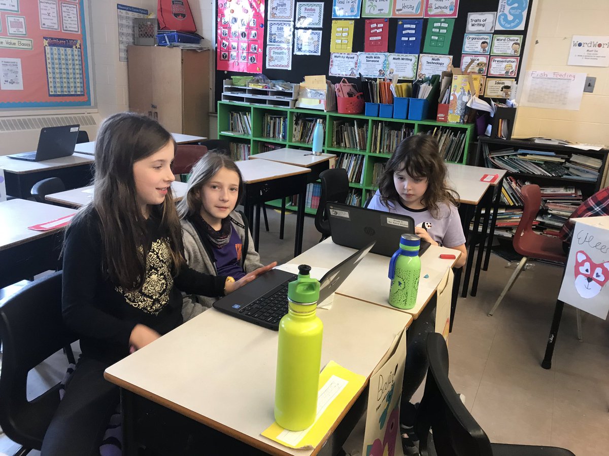 Ms_BairdWhelan's tweet photo. #3Dprinting #colaboration #design #tech #gradefour #problemsolving #enderprinter @brilliant_labs @wylie_butler @NLESDCA @RenniesRiver https://t.co/ek8j1qjo2C