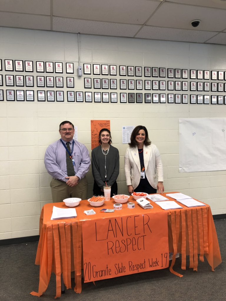 coachtreadway1's tweet photo. RESPECT week Day #3... BE BRAVE!! Check out today’s table with our guidance department &amp; add to our Healthy Relationship Qualitites Wall!! 

#respectweeknh #respectweek2019 #lancerRESPECT #respect 

@Londonderry_lhs @NHCADSV https://t.co/aAyPORGKNM