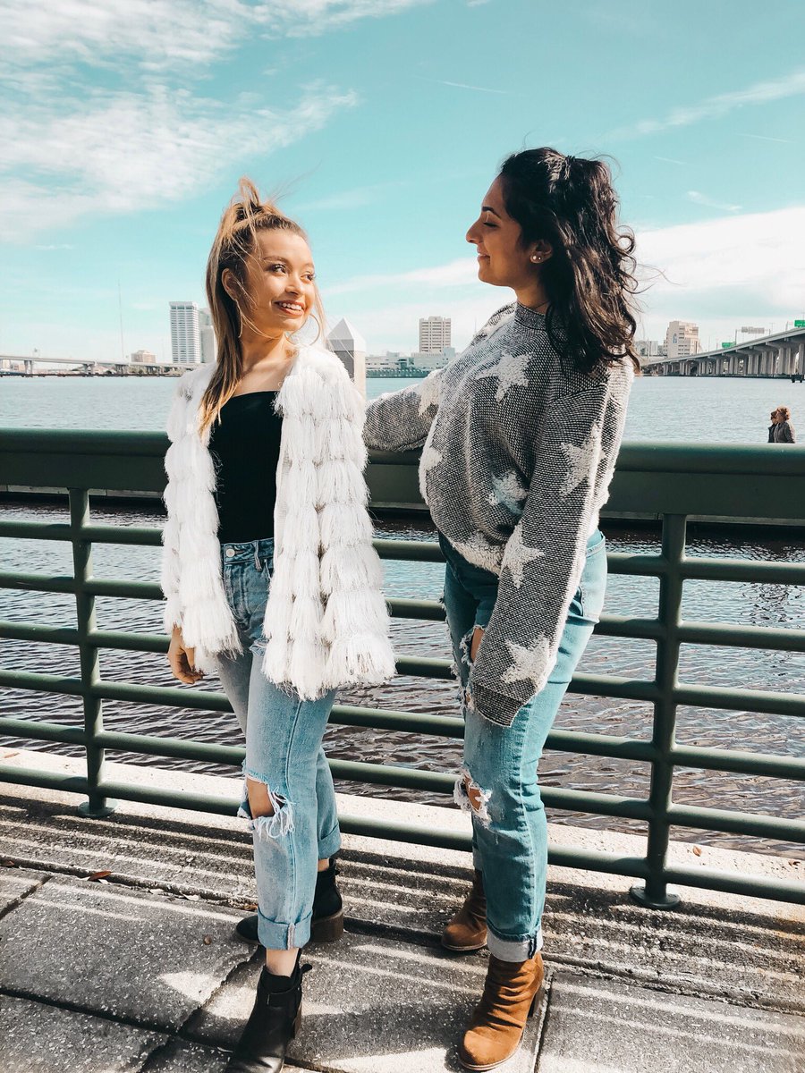 you know what day it is ...
✰ #WLFEOwednesday ✰