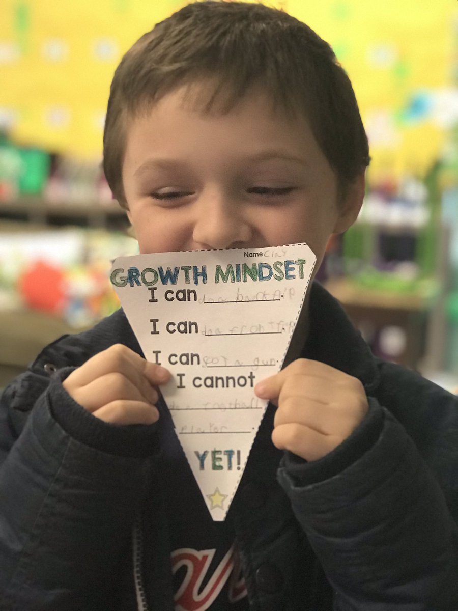 MissSmyly's tweet photo. Growth Mindset!!! My kiddos are dreaming big and making goals!!! https://t.co/qXvk2QyJmd