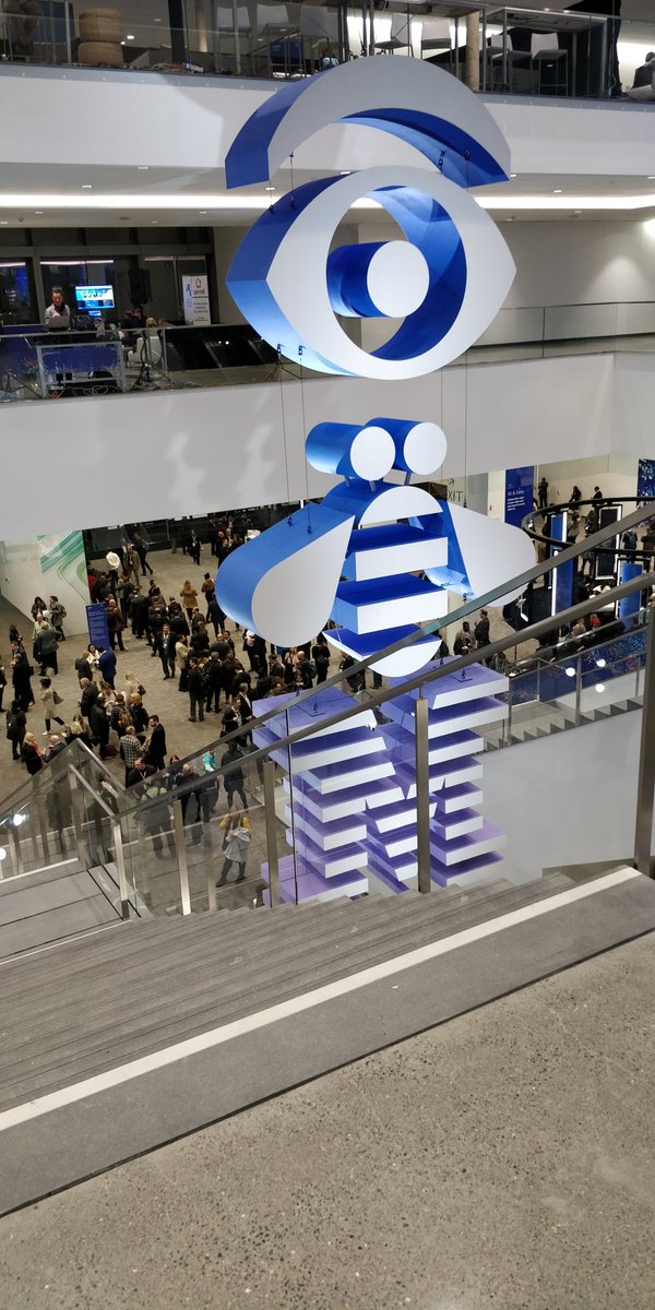 fchameau's tweet photo. Opening keynote yesterday at #Think2019
in SF. Entering digital transformation phase 2, says IBM chairman Ginny Rometty, relayed by Red Hat CEO.
This is all about AI, Hybrid Cloud integration, Kubernetes strategy, which all rely on APIs. @SocieteGenerale on the right path thus ! https://t.co/eAJKBgOO92